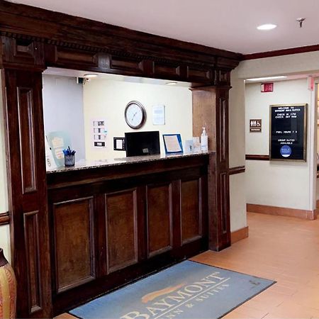 Baymont By Wyndham Battle Creek/I-94 Hotel Bagian luar foto